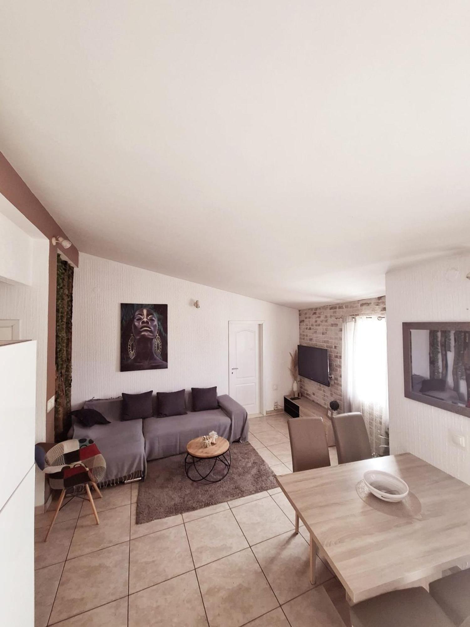 Апартаменты Apartman Simun Примоштен Экстерьер фото