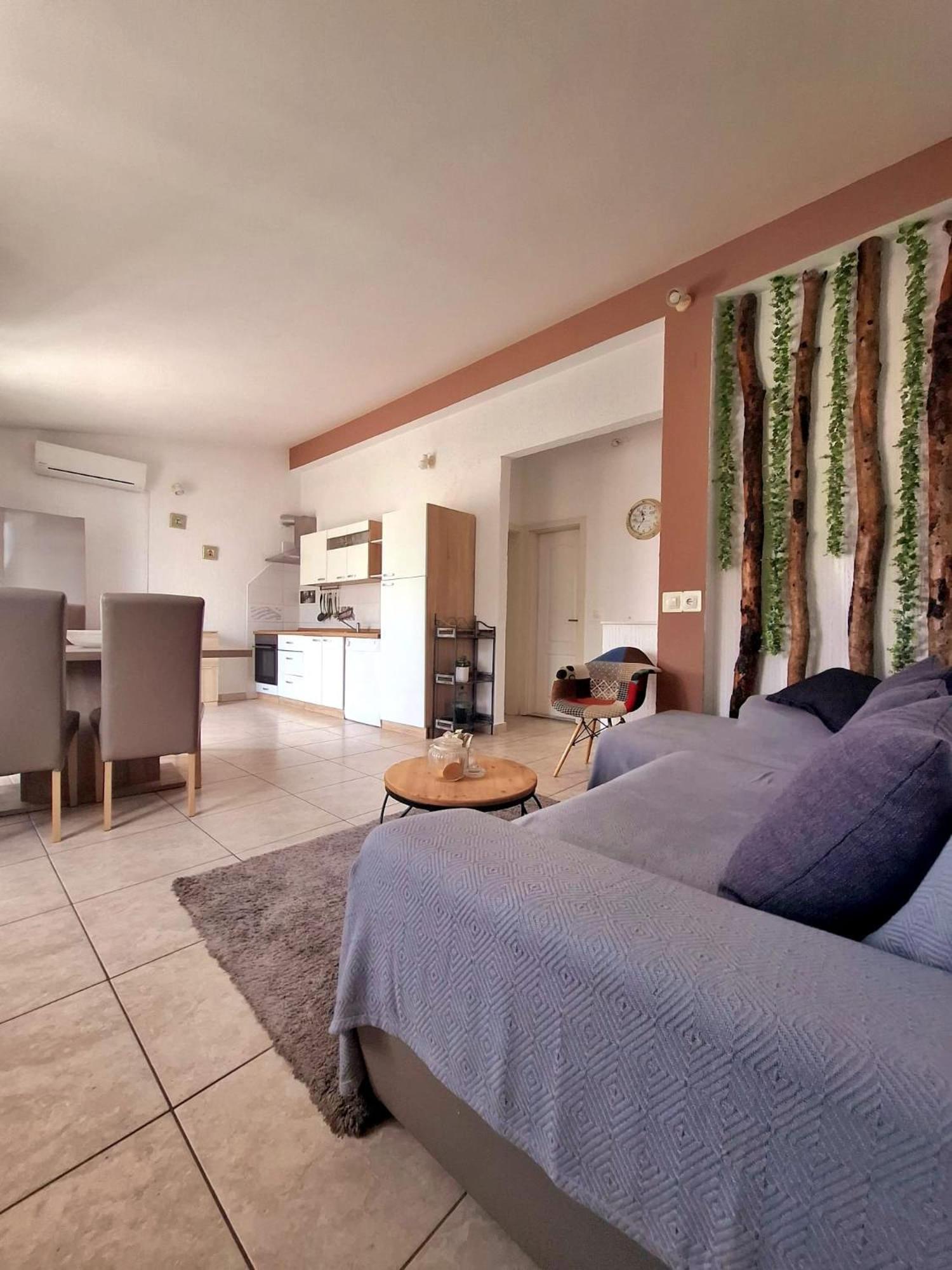 Апартаменты Apartman Simun Примоштен Экстерьер фото