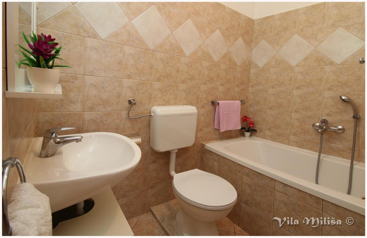 Апартаменты Apartman Simun Примоштен Экстерьер фото